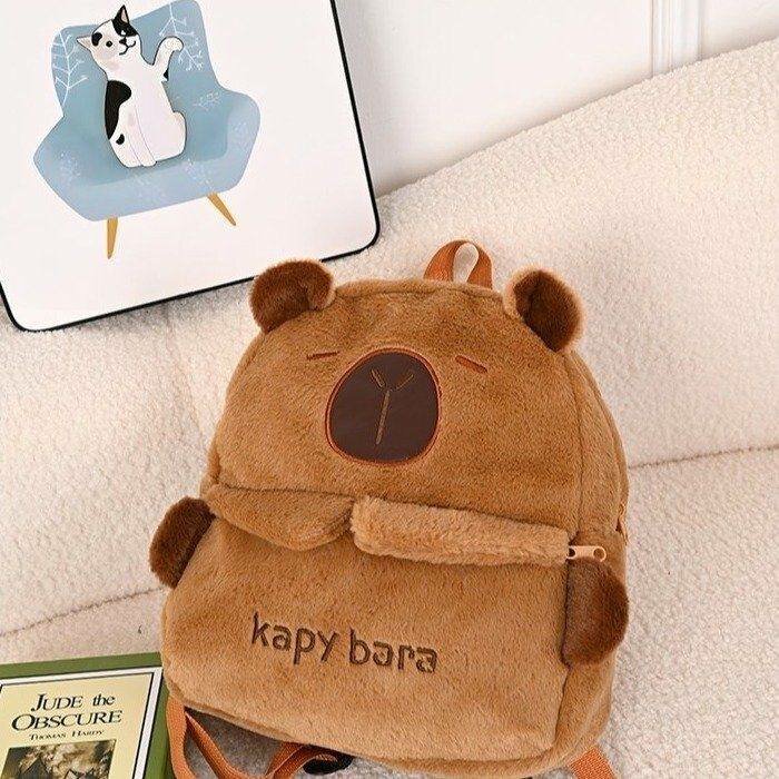 Sac à dos peluche capybara