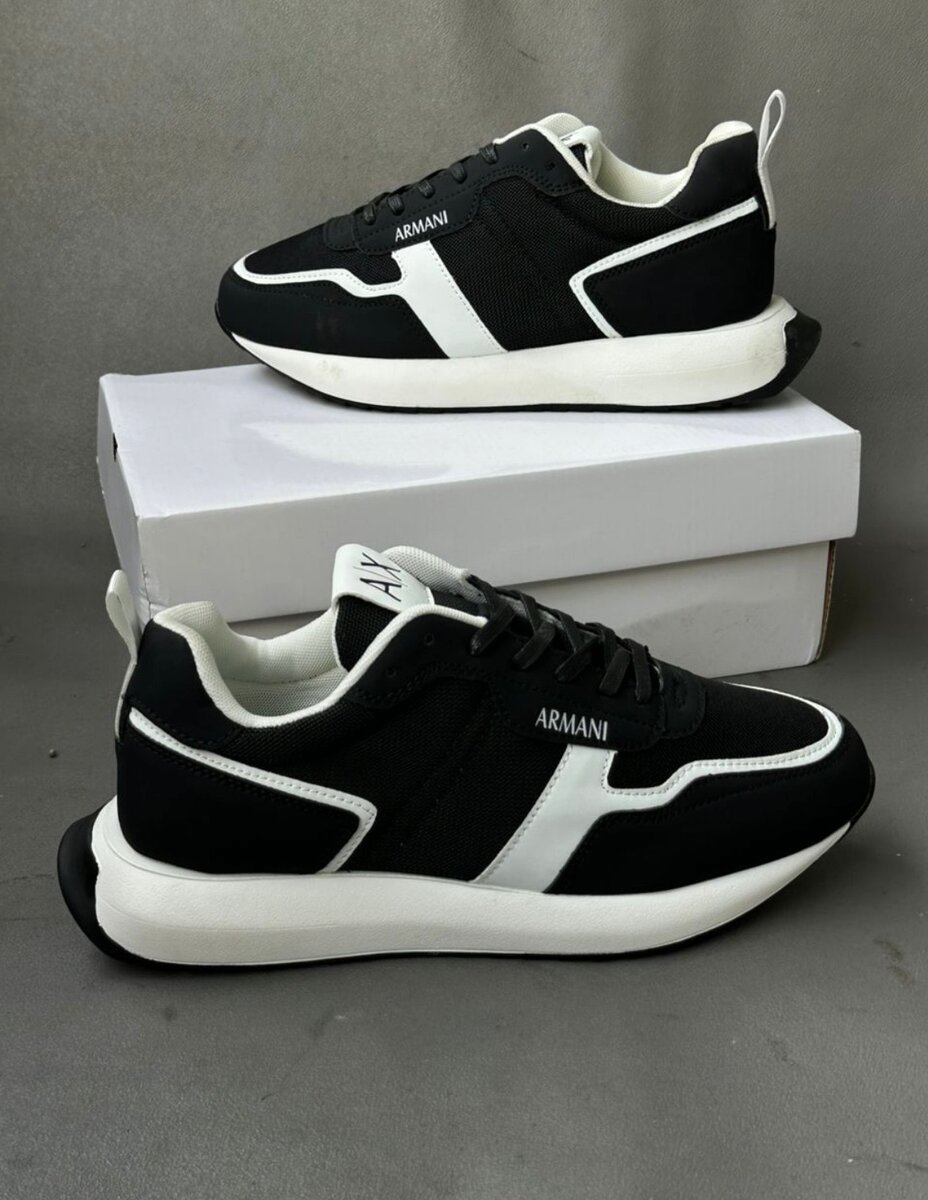 Baskets Armani pour hommes