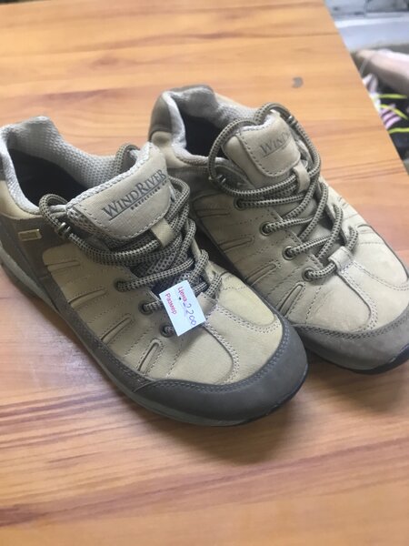 Зимный кроссовки