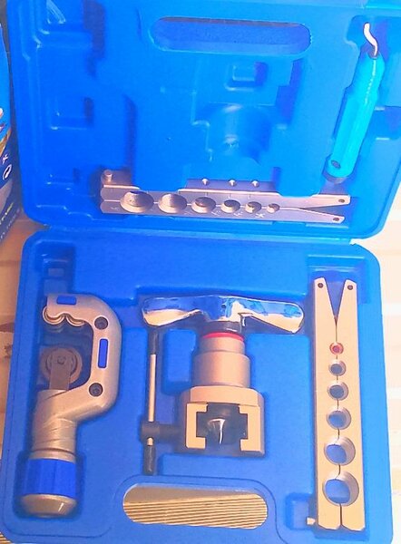 Digorniere PROFESSIONAL HIGH QUALITÉ TOOLS