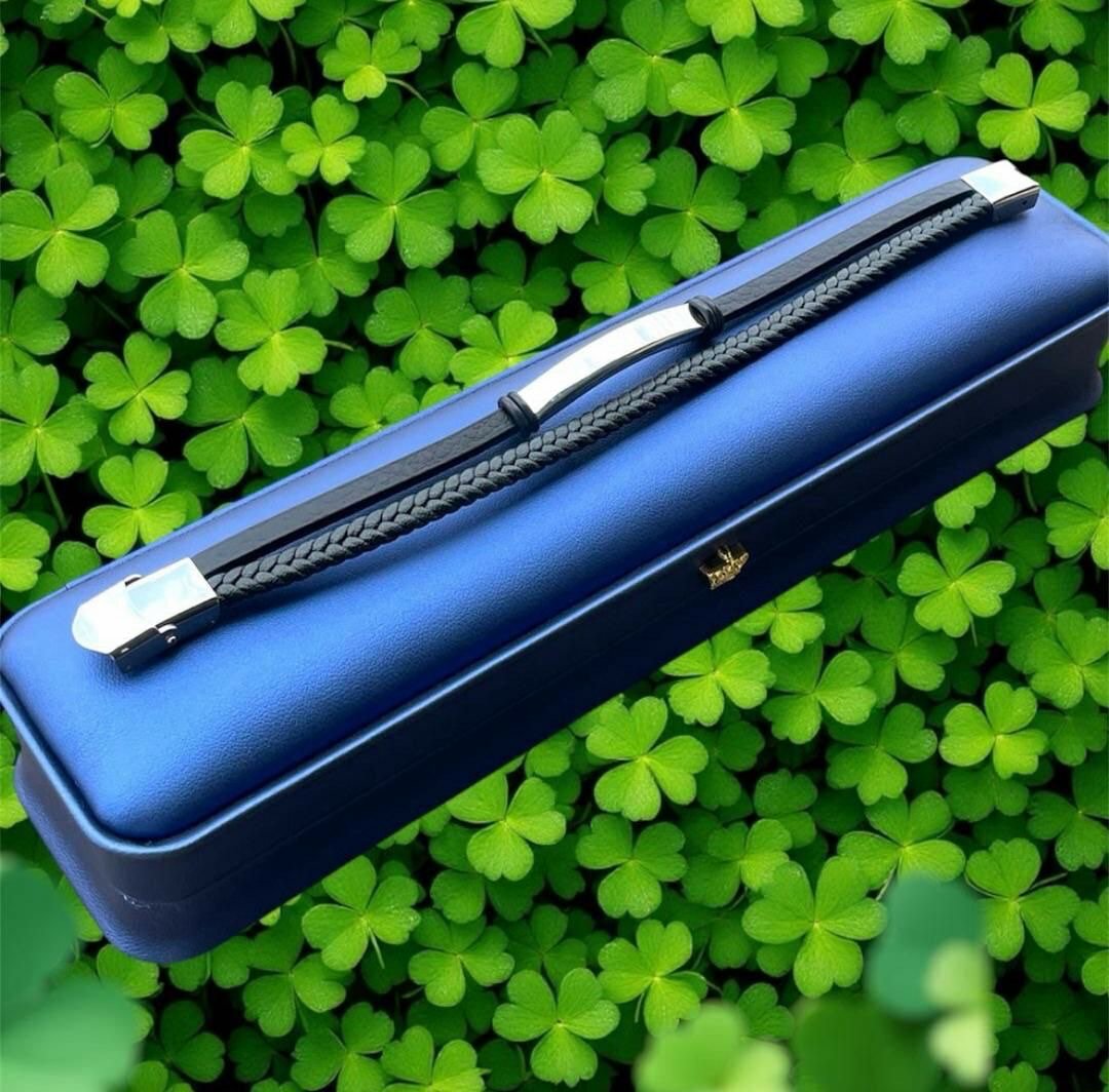 Bracelet en cuir luxueux