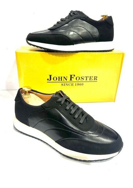 Baskets en cuir John Foster