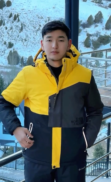 Лыжная куртка