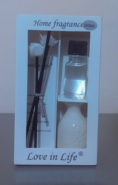 Beauty/cosmetic products.