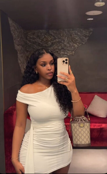 Robe Blanche Asymétrique Glamour