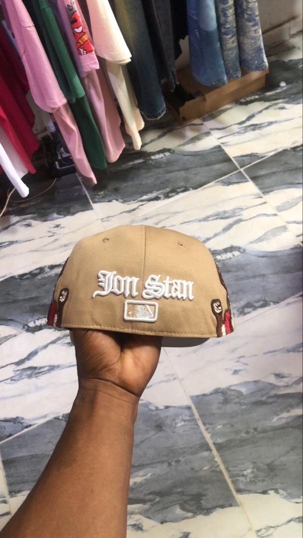 Casquette NY brodée beige