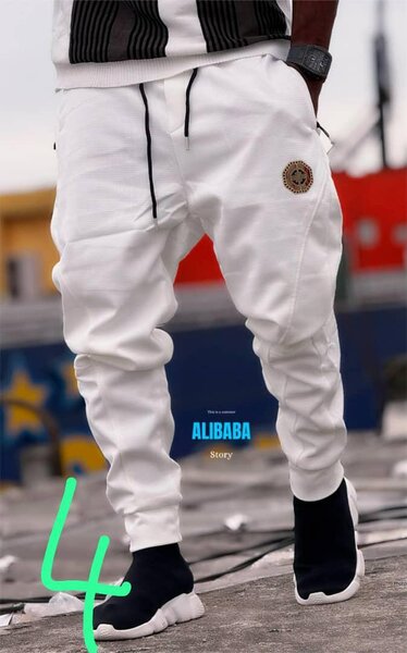 Pantalons jeans et djo jean H