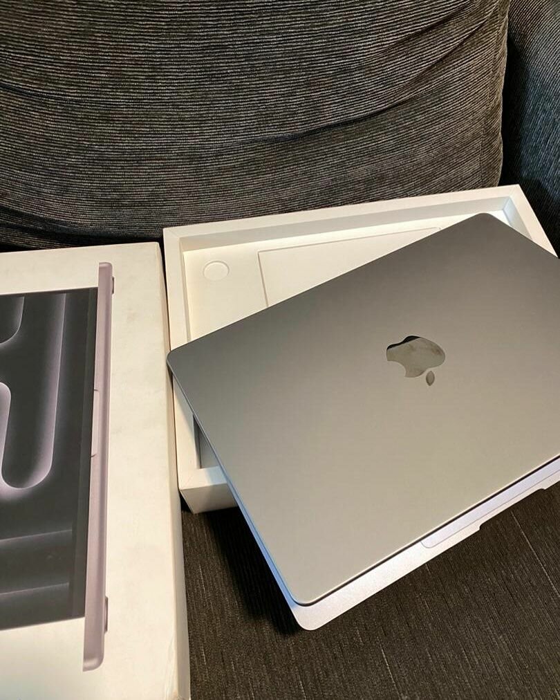 2023 14"inch MacBook pro M3