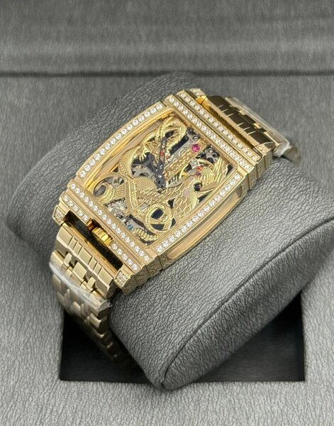 Montre de luxe dragon