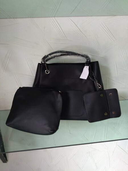 Les ensembles sacs pochette