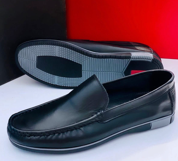 Men’s Classic Loafer Shoe