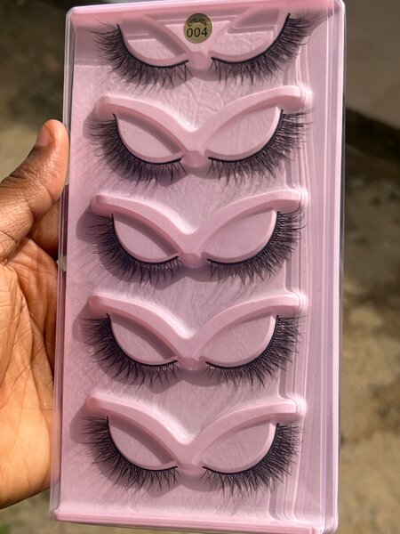 Faux Cils Volumineux 3D