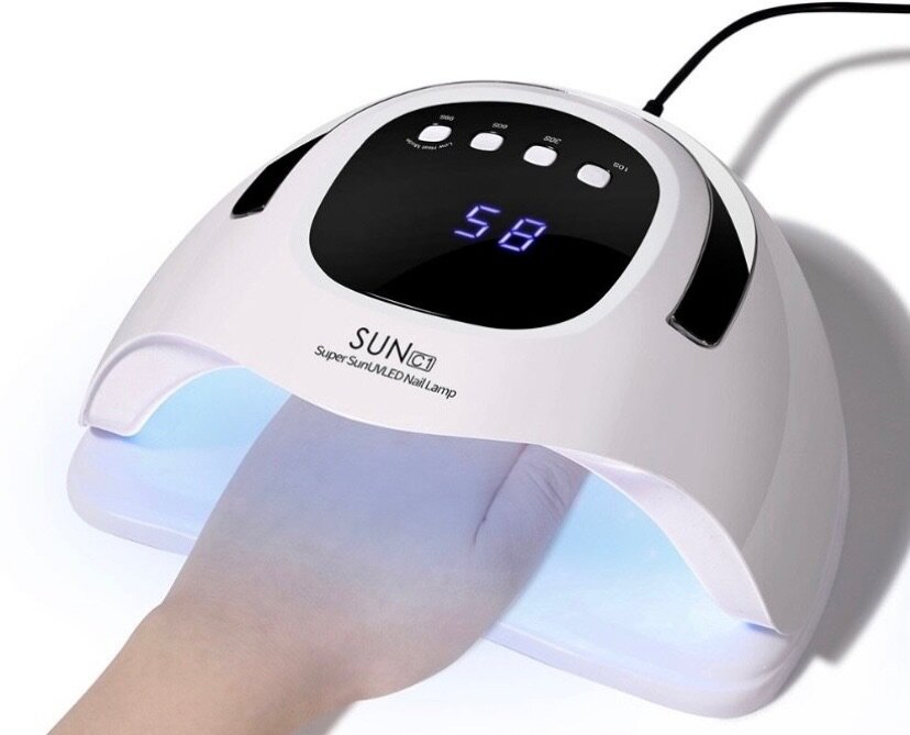 Nail set with UV lamp