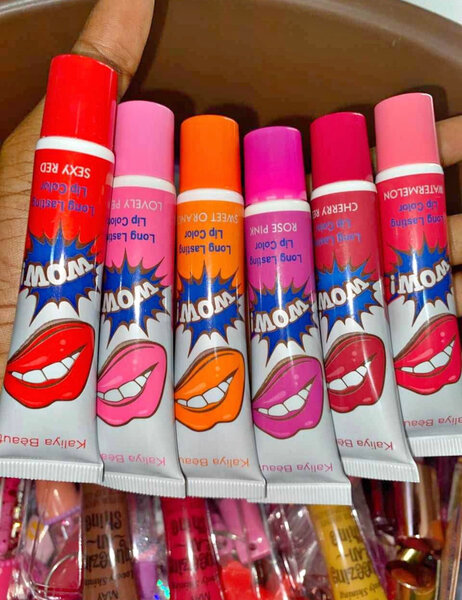 Rouges à lèvres longue tenue