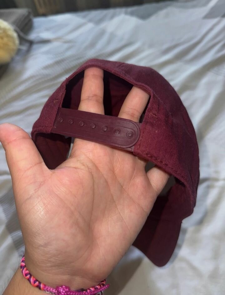 Casquette bordeaux Adidas