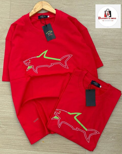 T-shirt rouge requin homme