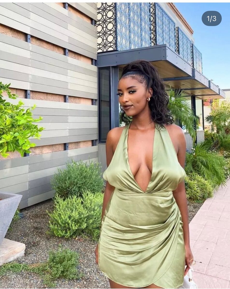 Robe moulante verte élégante