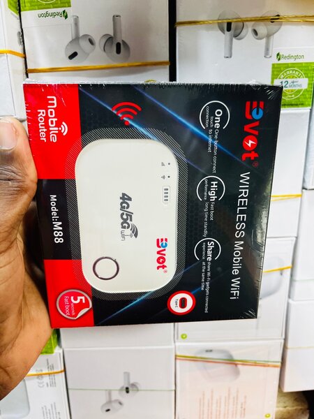 Routeur Mobile WiFi 4G E3Vot