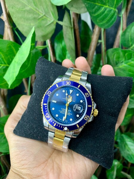 Rolex GMT Master Tow-Ton watch