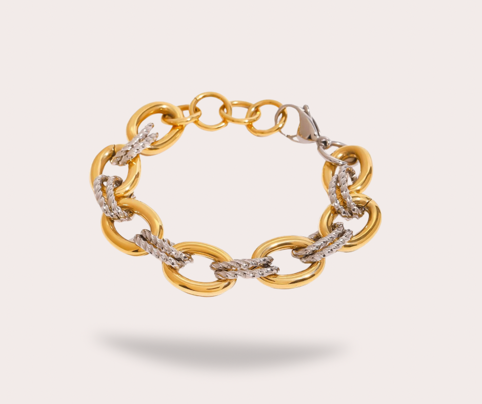 Bracelet doré en chaîne élégante