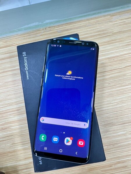 Samsung Galaxy S8 64giga très