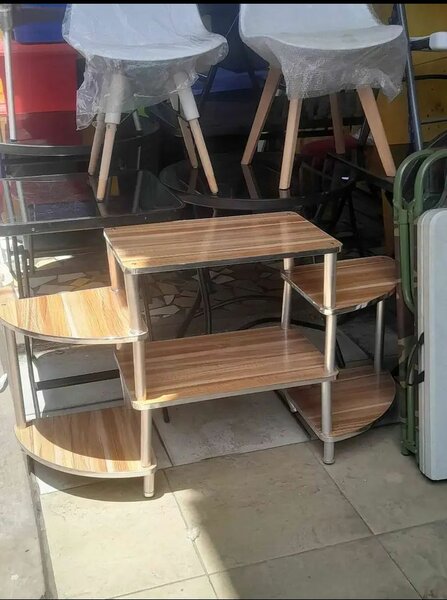 Étagère coin en bois