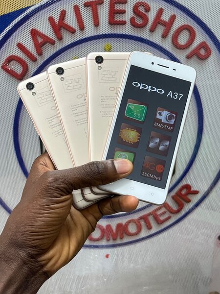 OPPO A37 4G (128GB/6RAM)