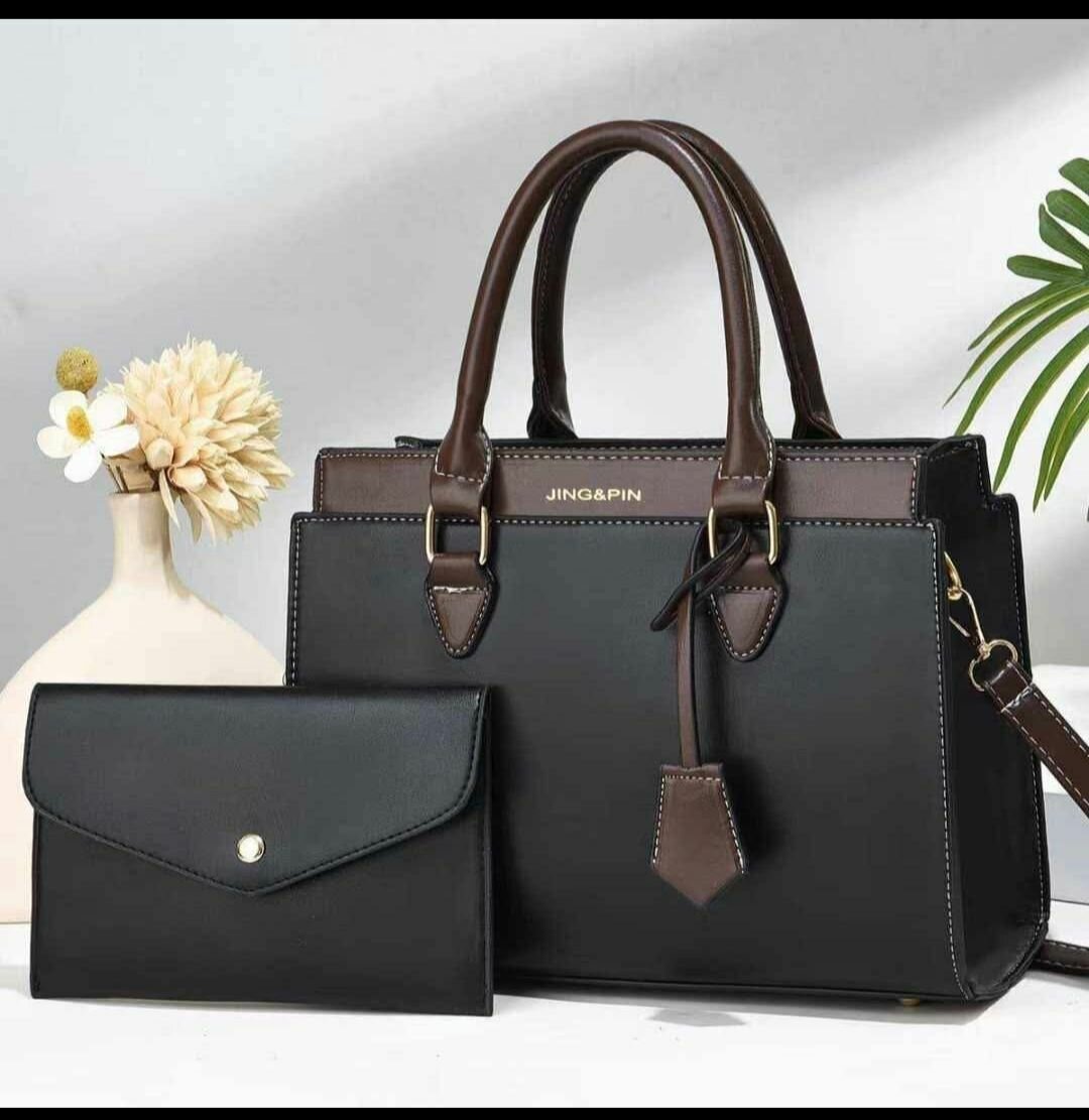 Sac à main élégant avec pochette