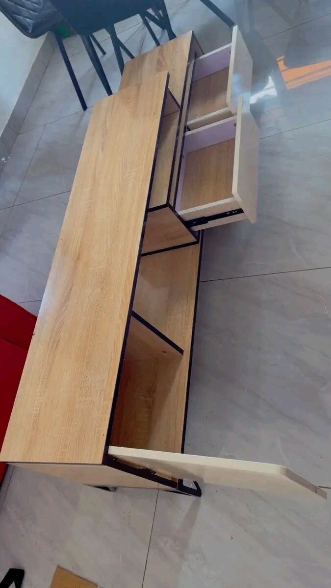 Meuble TV en bois moderne