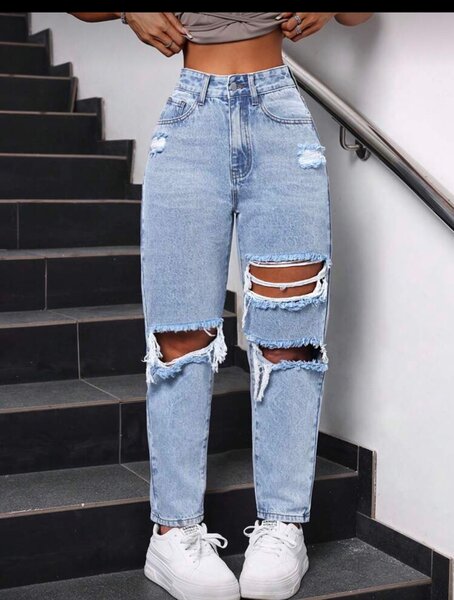 Jean déchiré taille haute