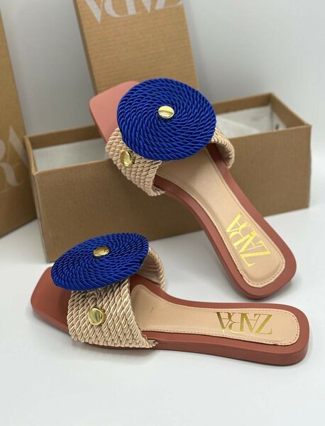 Quality stock slippers