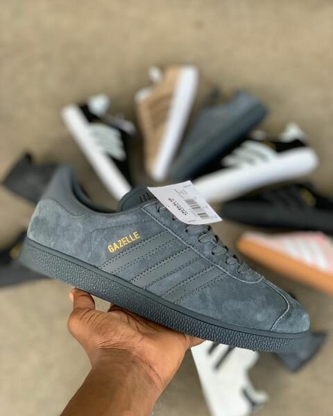 Adidas Gazelle sneakers 