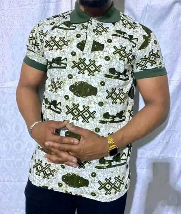 Polo homme motifs élégants