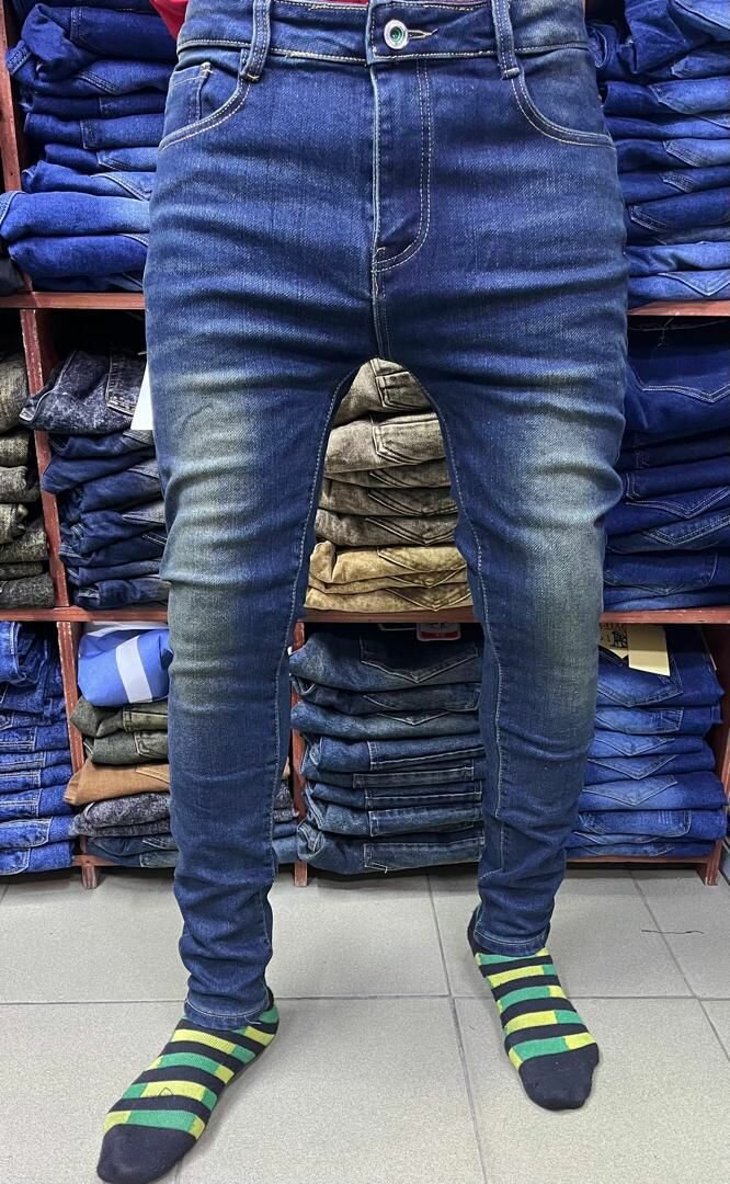 Jeans hommes slim tendance