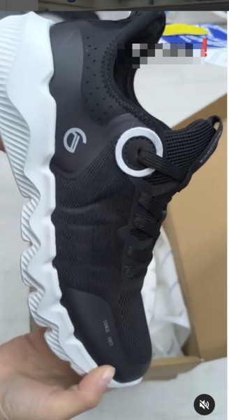 Кроссовки мужские, черный