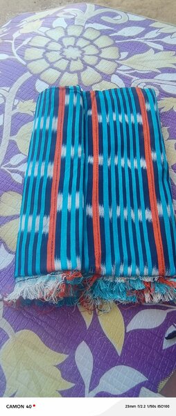 Écharpe tissée colorée