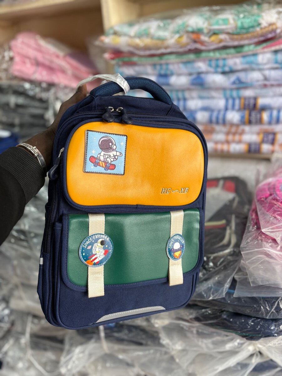 Sac à dos scolaire coloré enfant