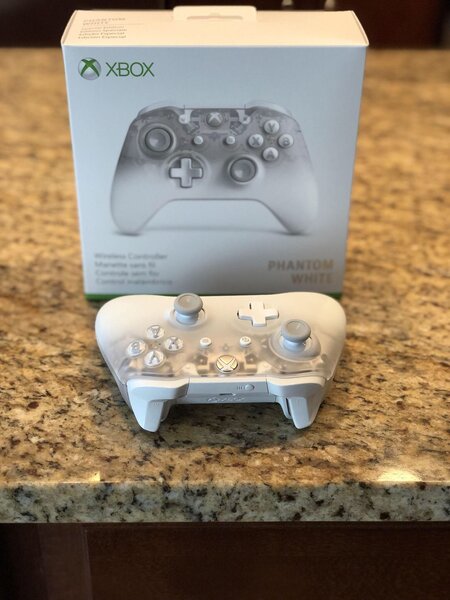 Manette Xbox Phantom White