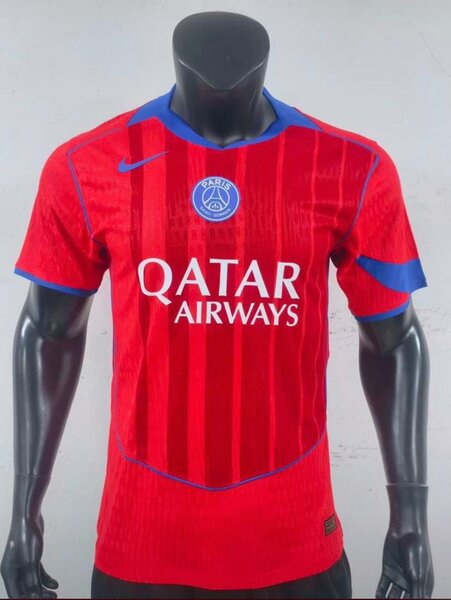 Maillot de foot rouge PSG