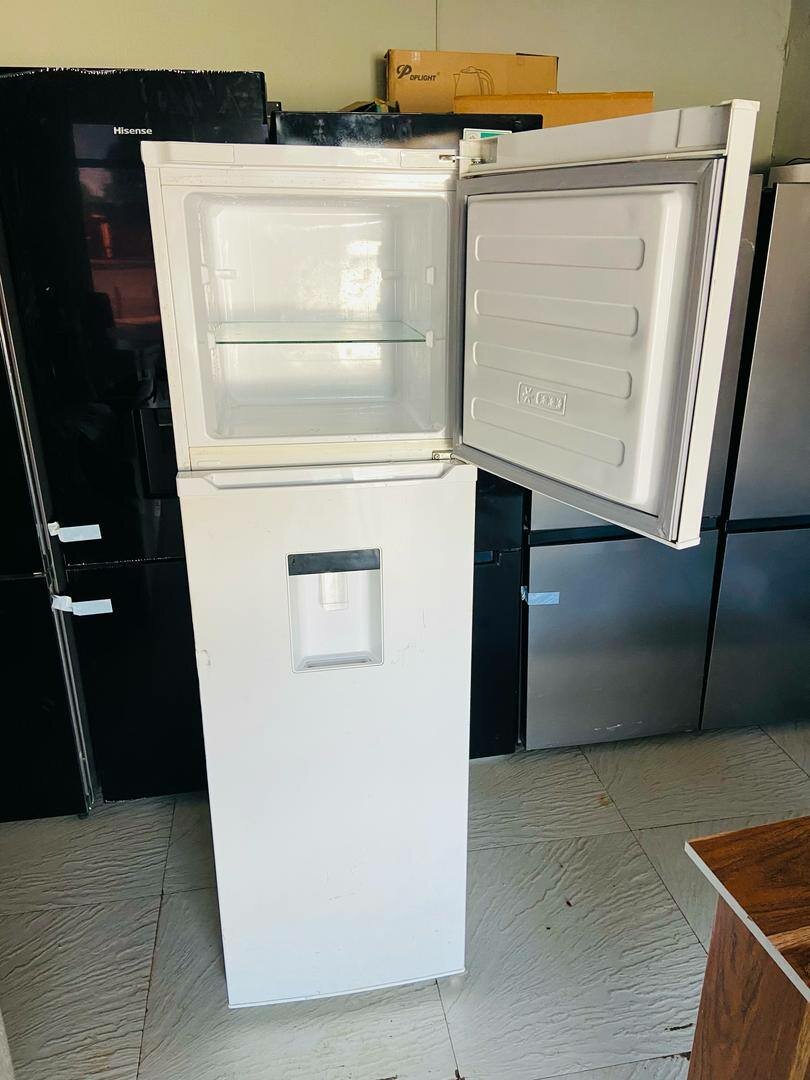 Medium fridge