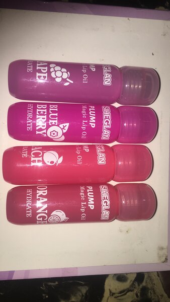 Huile à lèvres hydratante