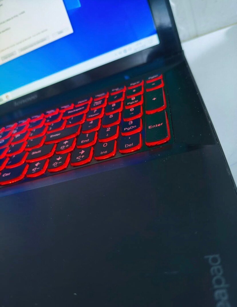 Ordinateur portable Lenovo gamer