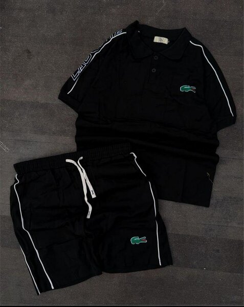 Ensemble de sport moderne