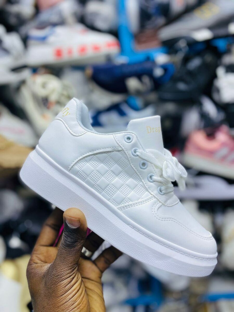 Baskets blanches tendance