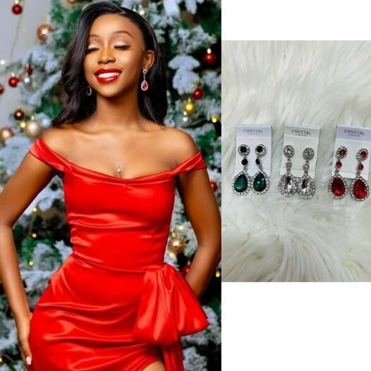 fashionable Geometric Rhinestone Earrings with Tassels,