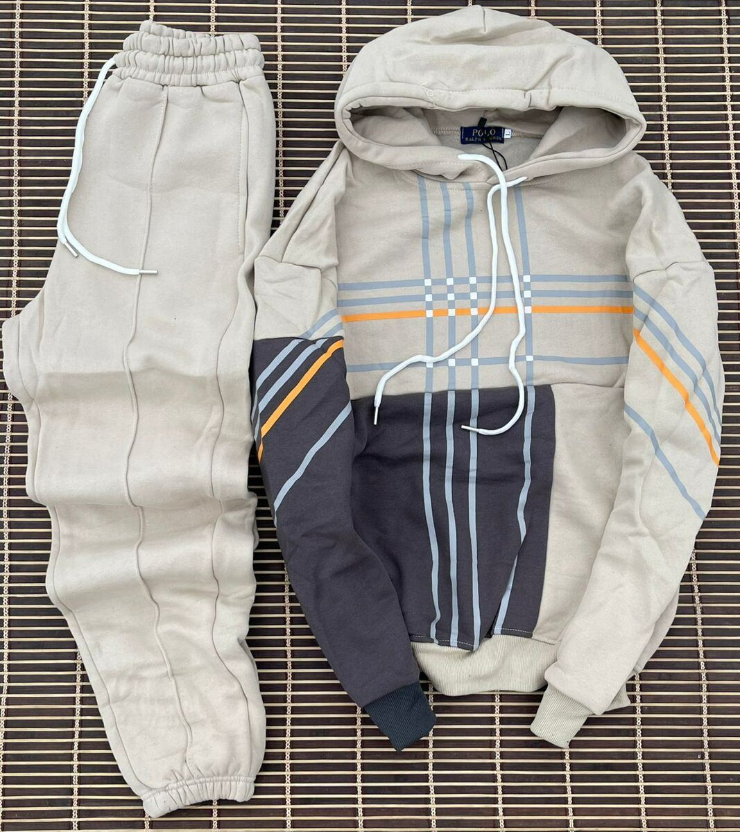 Ensemble de survêtement à capuche