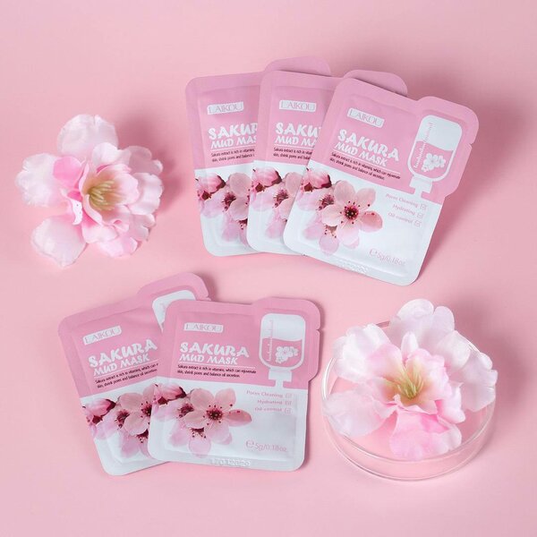 Sakura mud mask