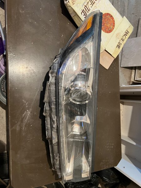 Фары от хайландера