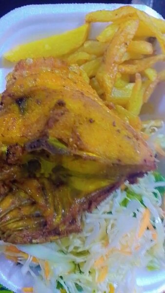 Poulet Grillé avec Frites