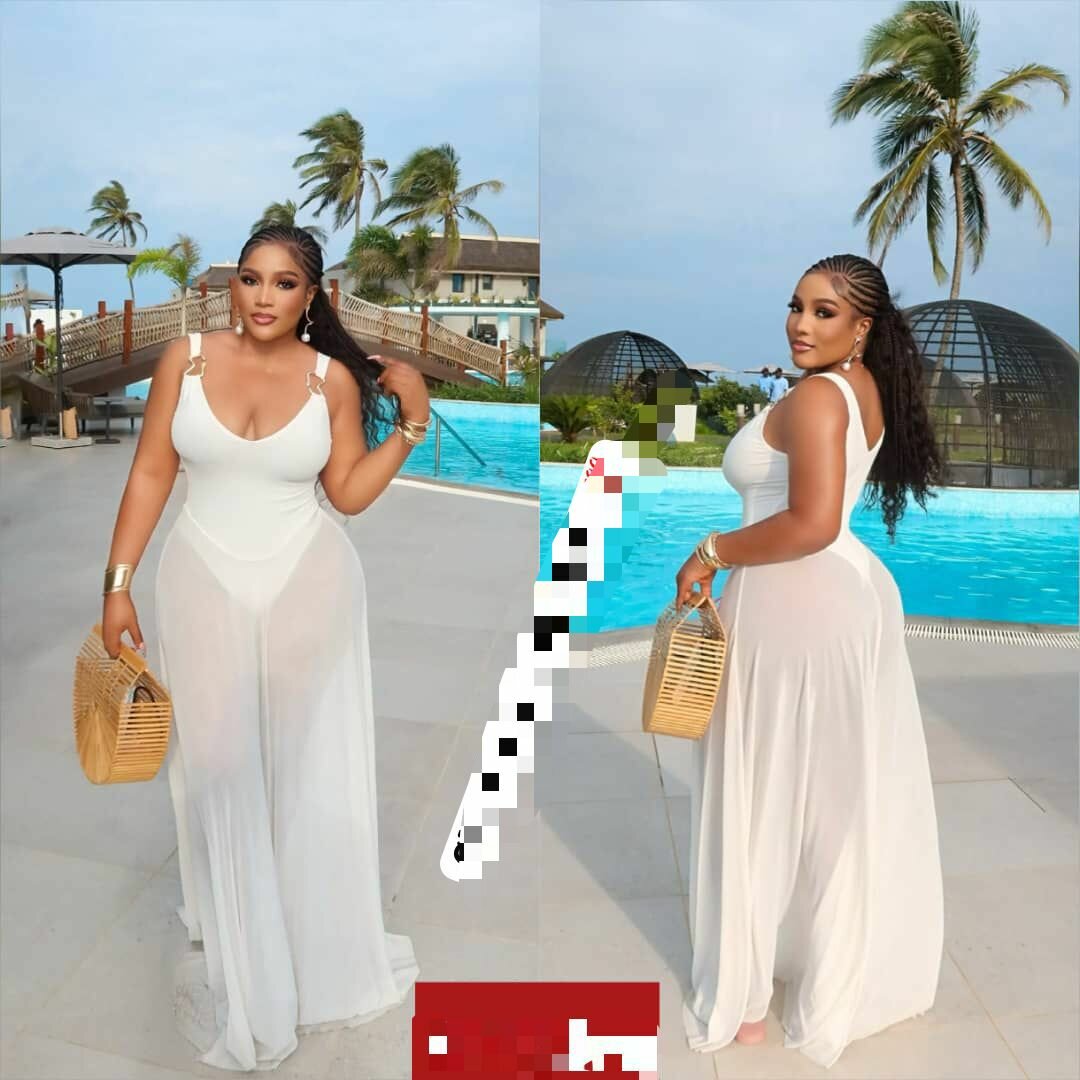 Robe blanche élégante pour femme